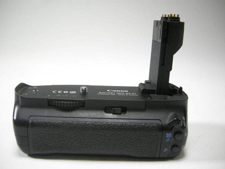 Canon BG-E7 Battery Grip for 7D Grips, Brackets and Winders Canon 040240231