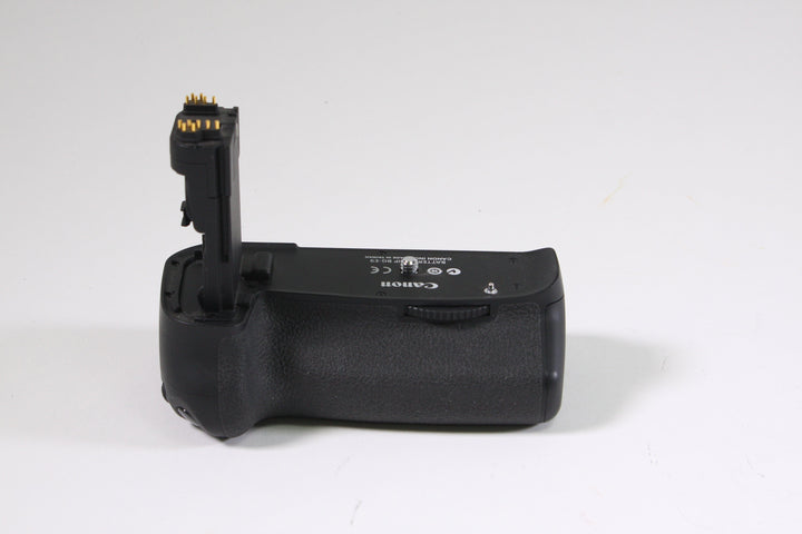 Canon BG-E9 Battery Grip with AA battery holder only for 60D Grips, Brackets and Winders Canon 1700000266
