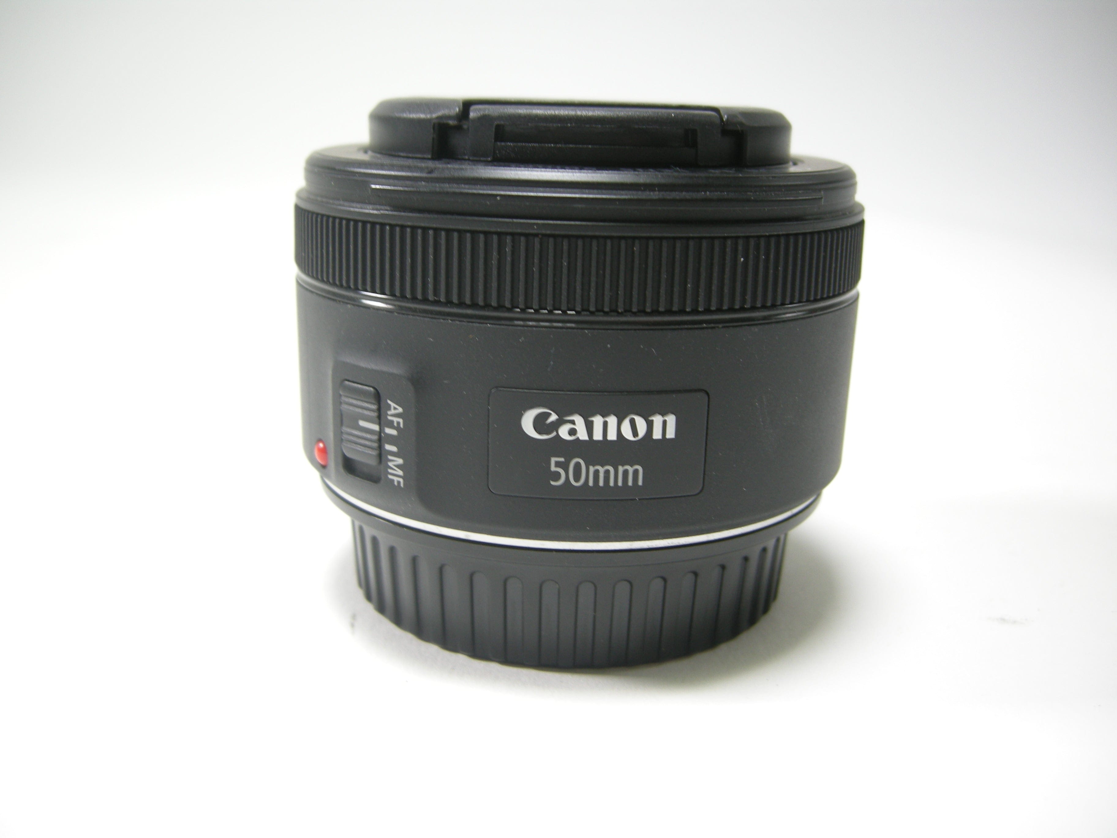 Canon EF50mm F1.8 STM-