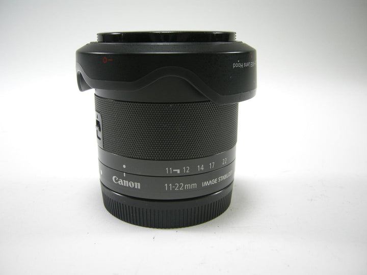 Canon EF-M 11-22 mm f/4-5.5 IS STM Canon EF-M 11-22mm