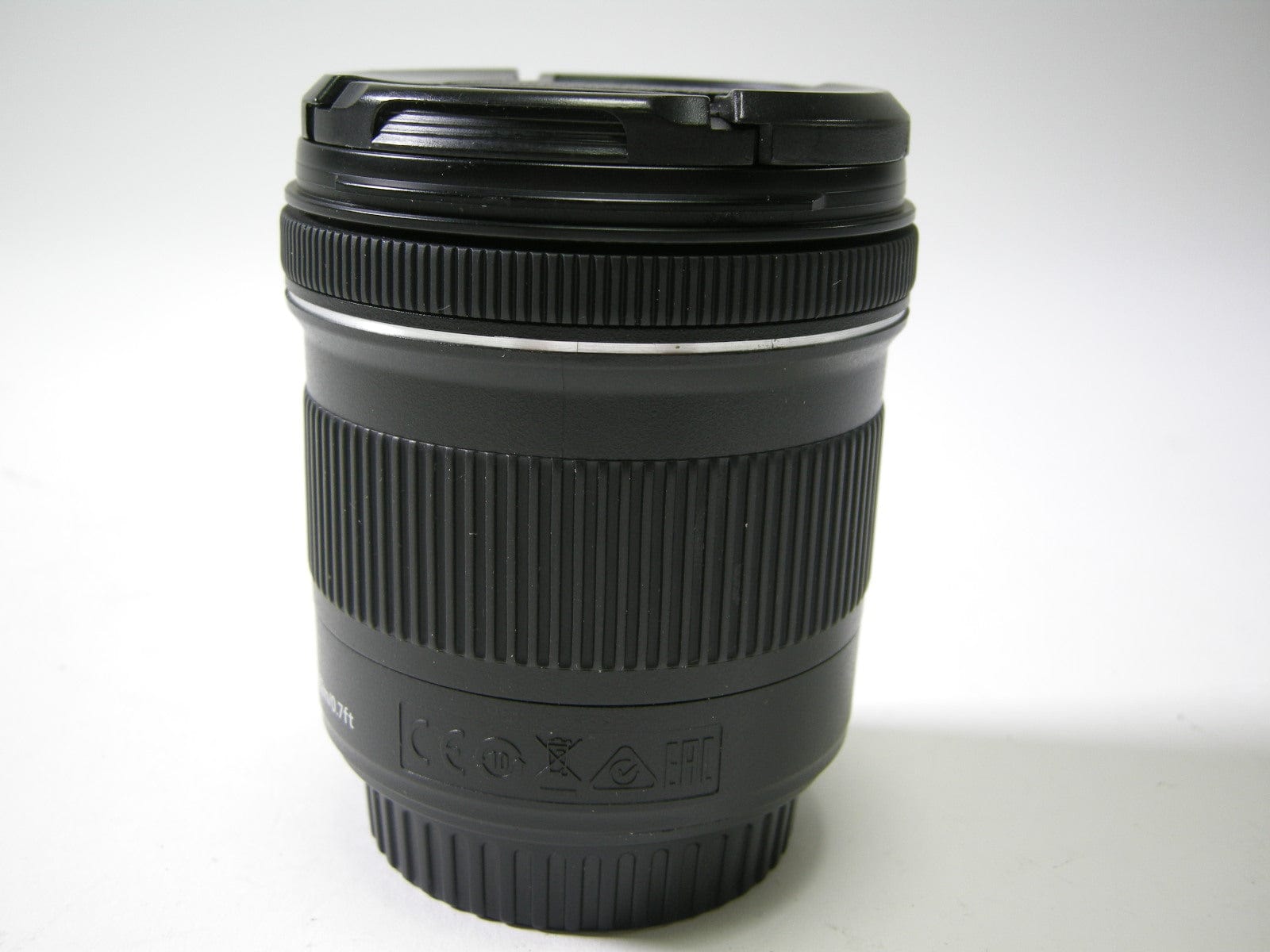 Canon キヤノン EF-S 10-18mm F4.5-5.6 IS STM レンズ (t652)