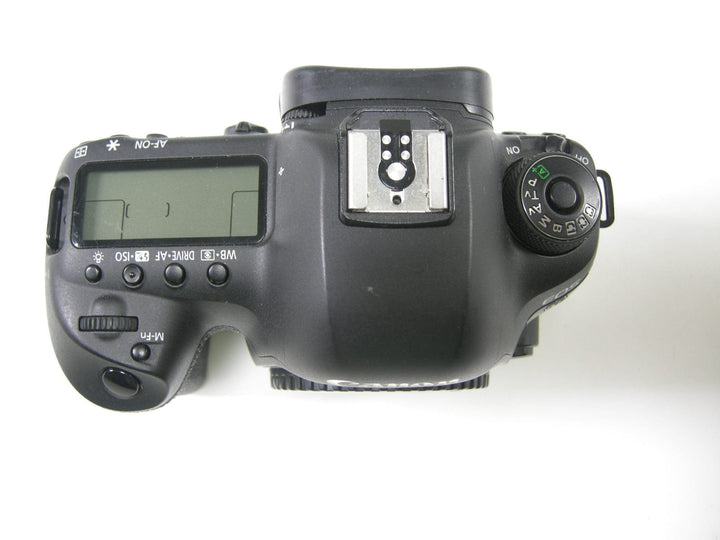 Canon EOS 5D Mark IV 30.4mp Digital SLR Body Only Shutter Ct. 29,970 Digital Cameras - Digital SLR Cameras Canon 062053002724
