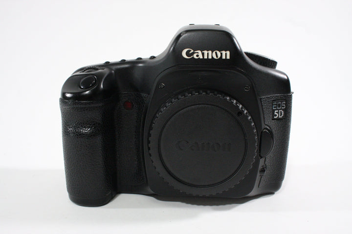 Canon EOS 5D (Shutter Count Unavailable) Digital Cameras - Digital SLR Cameras Canon 102709487