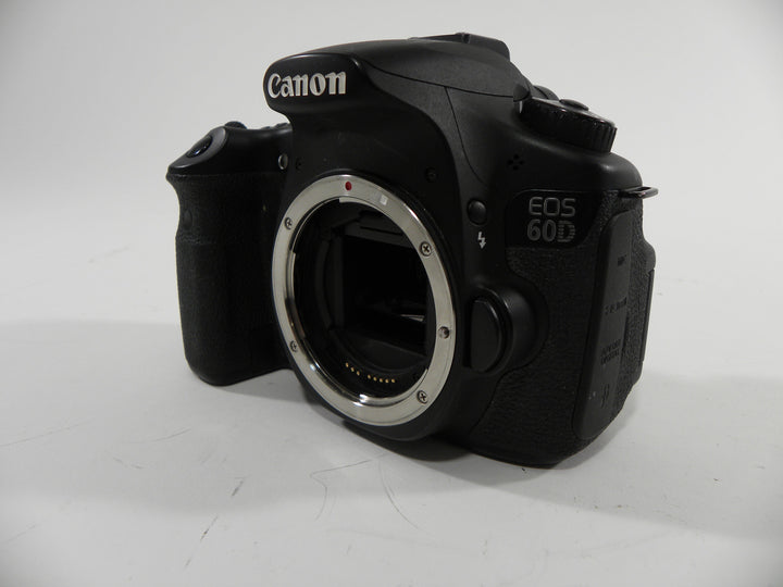 Canon EOS 60D 18.0mp Digital SLR Body Only Shutter Ct. 38,679 Digital Cameras - Digital SLR Cameras Canon 0570309922