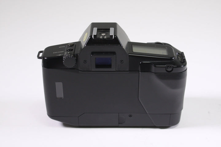 Canon EOS 650 Camera Body 35mm Film Cameras - 35mm SLR Cameras Canon 2024524