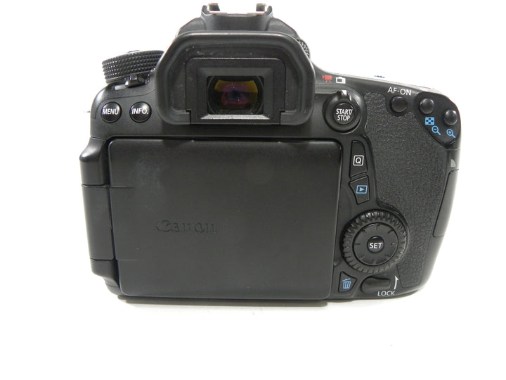 Canon EOS 70D 20.2mp Digital SLR Body Only S/C 24,371 Digital Cameras - Digital SLR Cameras Canon 04202101220