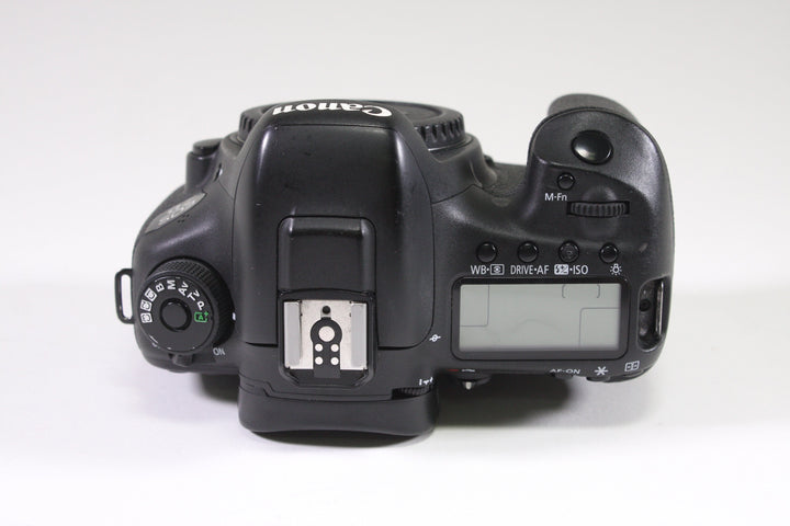 Canon EOS 7D Mark II Body Only - Shutter Count 38949 Digital Cameras - Digital SLR Cameras Canon 052021003040