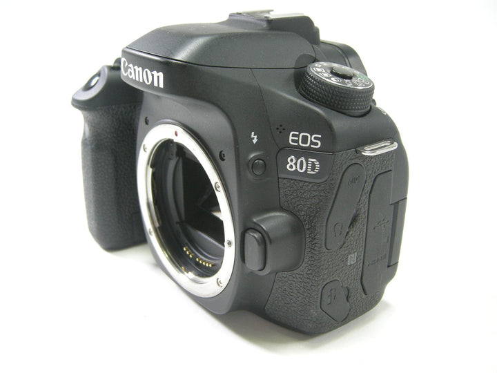 Canon EOS 80D 24.2mp Digital SLR body only Shutter Ct. 40,652 Digital Cameras - Digital SLR Cameras Canon 412024000329