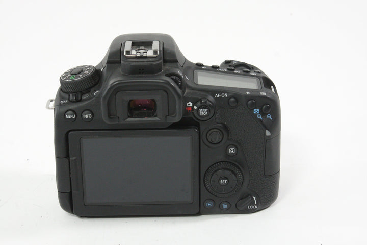 Canon EOS 90D Body Only - Shutter Count 1,000 or less Digital Cameras - Digital SLR Cameras Canon 362056000165