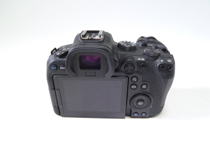 Canon EOS R6 Body Shutter Count Less Than 9000 Digital Cameras - Digital Mirrorless Cameras Canon 112024000291