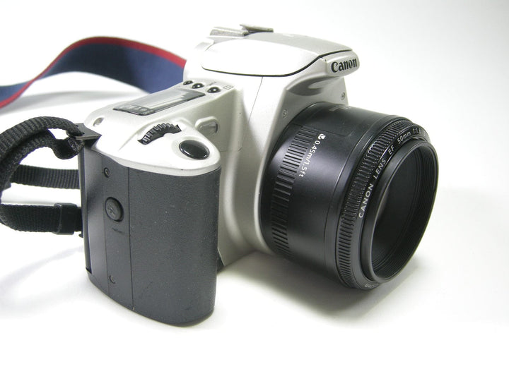 Canon EOS Rebel 2000 35mm SLR w/EF 50mm f1.8 35mm Film Cameras - 35mm SLR Cameras Canon 3881385