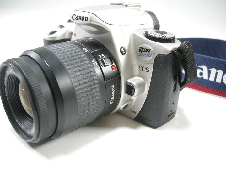 Canon EOS Rebel 2000 35mm SLR w/EF zoom 35-80mm III