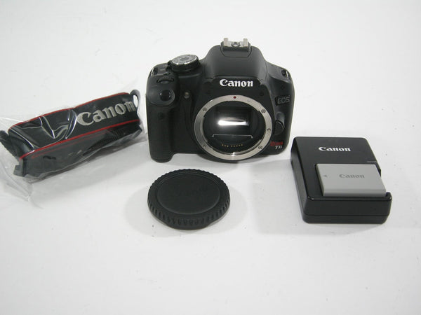 Canon EOS Rebel T1i 15.1mp Digital SLR Body Only Shutter Ct. 5,112 Digital Cameras - Digital SLR Cameras Canon 1940710836