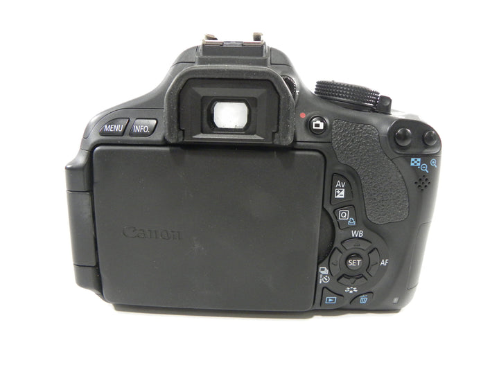 Canon EOS Rebel T3i 18.0mp Digital SLR w/EF-S 18-55 Shutter Ct. 4,477 Digital Cameras - Digital SLR Cameras Canon 352077143480