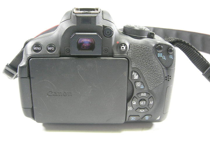 Canon EOS Rebel T5i 18.0mp Digital SLR w/ EF-S 18-55 SC#31,632 Digital Cameras - Digital SLR Cameras Canon 192032013610