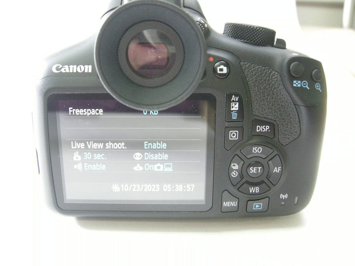 Canon EOS Rebel T6 18.0mp Digital SLR w/18-55mm Shutter Ct. 1,642 Digital Cameras - Digital SLR Cameras Canon 740207664120