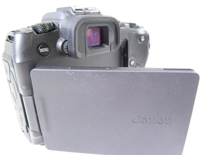 Canon EOS RP Body Only Shutter Count less than 9000 Digital Cameras - Digital Mirrorless Cameras Canon 202026004109