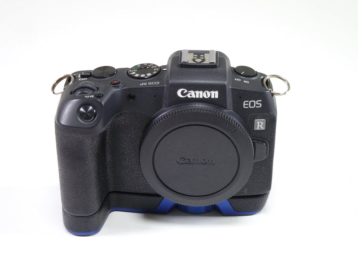 Canon EOS RP w/ EG-E1 Grip - Shutter Count 3200 Digital Cameras - Digital Mirrorless Cameras Canon 032021002092
