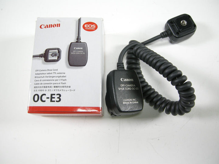 Canon OC-E3 Off Camera Shoe Cord Flash Units and Accessories - Flash Accessories Canon 1950B001