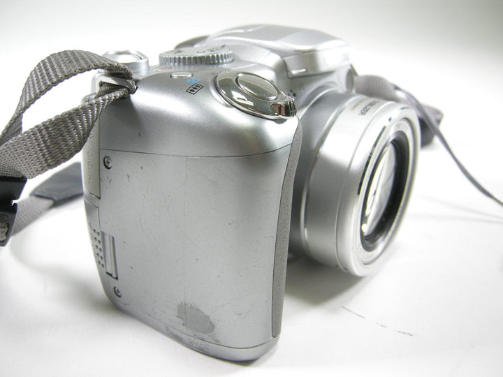 Canon Power shot S2 IS 5.0mp Digital Camera Digital Cameras - Digital Point and Shoot Cameras Canon 1128707641
