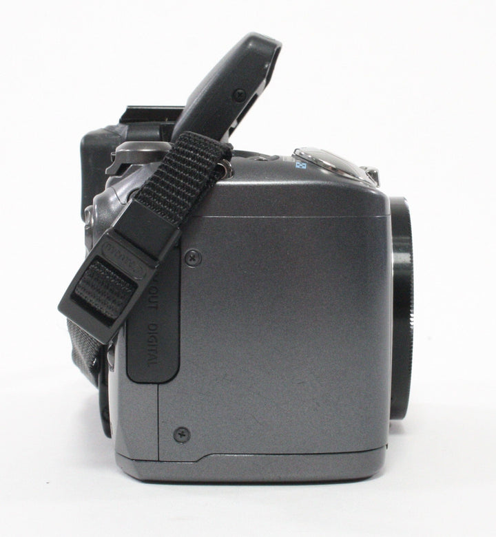 Canon PowerShot S5 IS Point and Shoot Digital Camera Digital Cameras - Digital Point and Shoot Cameras Canon 4628200706