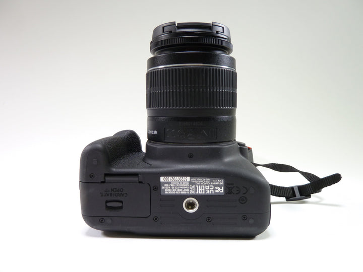 Canon Rebel T7 w/ EF-S 18-55mm f/3.5-5.6 IS II Shutter Count 259 Digital Cameras - Digital SLR Cameras Canon 3169014606