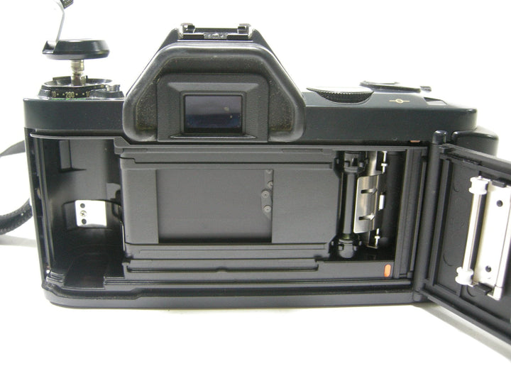Canon T50 35mm SLR w/FD 50mm f1.8 35mm Film Cameras - 35mm SLR Cameras - 35mm SLR Student Cameras Canon 2339821