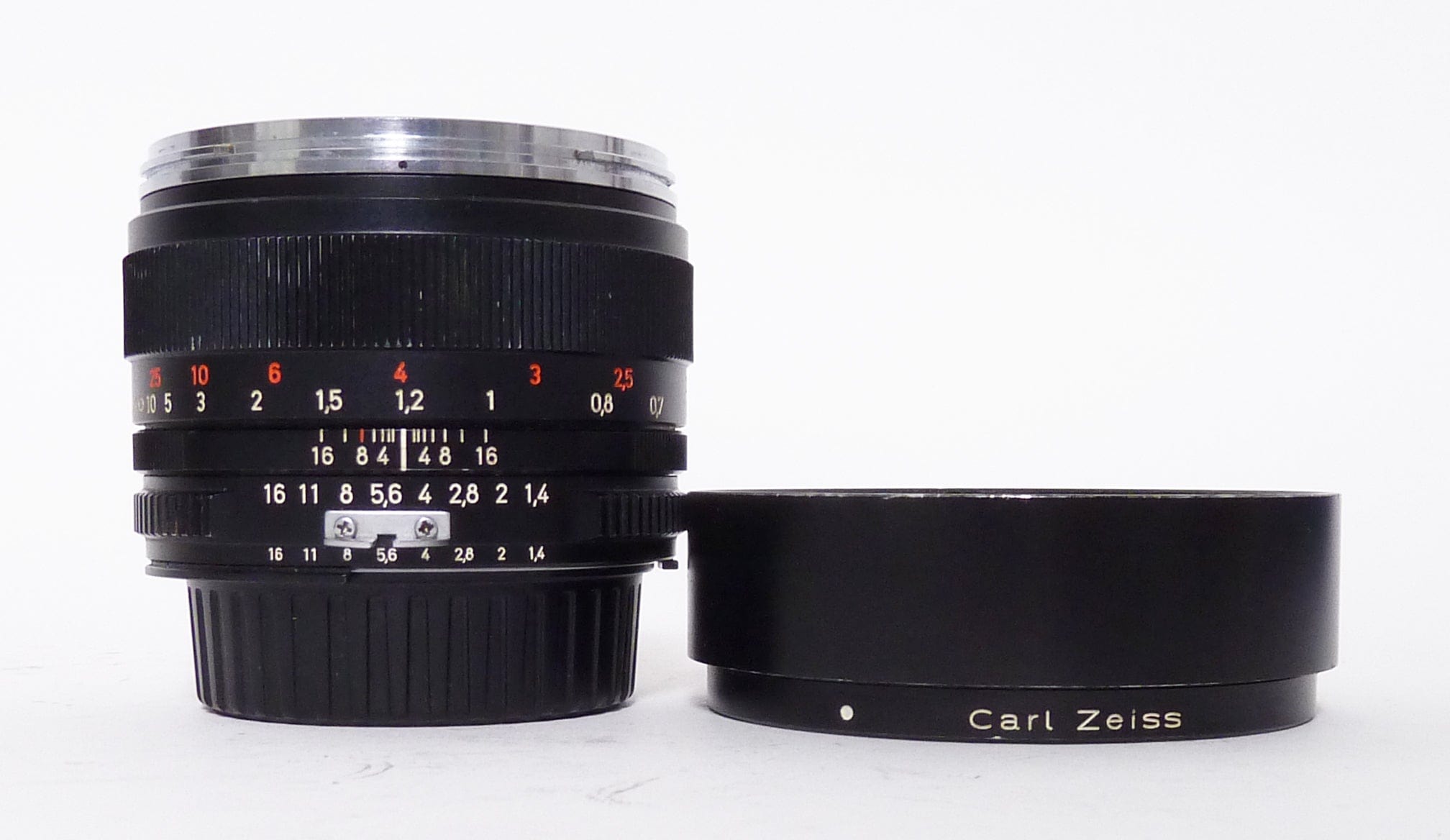 Carl Zeiss Planar 50mm f1.4 ZF Lens for Nikon F Mount Cameras