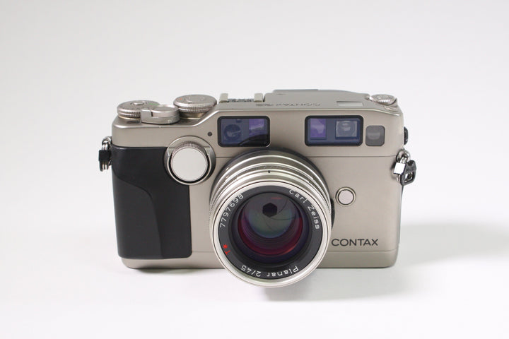 Contax G2 with 45mm f2 Planar Lens and Data Back GD-2 35mm Film Cameras - 35mm Rangefinder or Viewfinder Camera Contax 021171