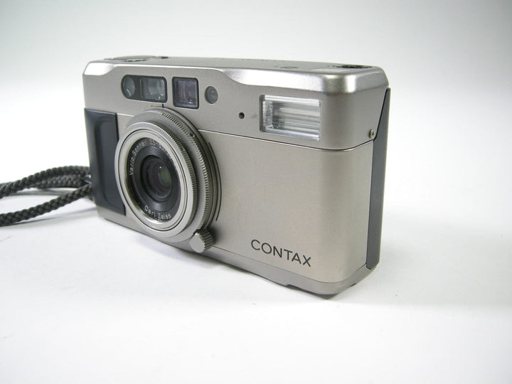 Contax T VS 35mm Camera 35mm Film Cameras - 35mm Point and Shoot Cameras Contax 009456