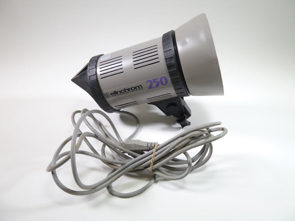 Elinchrom 250 AS-IS for Parts or Repair Studio Lighting and Equipment Elinchrom 41824615