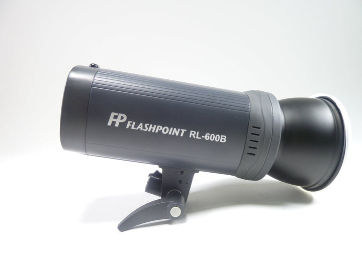 Flashpoint RL-600B Studio Strobe in Case Studio Lighting and Equipment - Monolights Flashpoint FP600B16270003