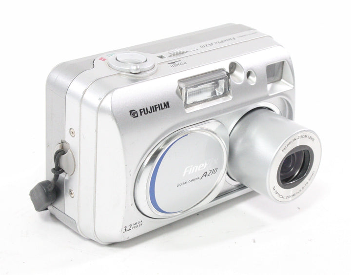 Fuji A210 Digital Camera 3x Zoom 3.2mp Digital Cameras - Digital Point and Shoot Cameras Fujifilm 3MA03850