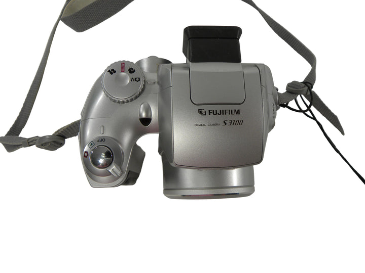 Fuji Fine Pix S3100 4.0mp Digital Camera Digital Cameras - Digital Point and Shoot Cameras Fuji 4CB16247