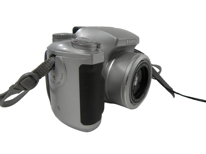 Fuji Fine Pix S3100 4.0mp Digital Camera Digital Cameras - Digital Point and Shoot Cameras Fuji 4CB16247