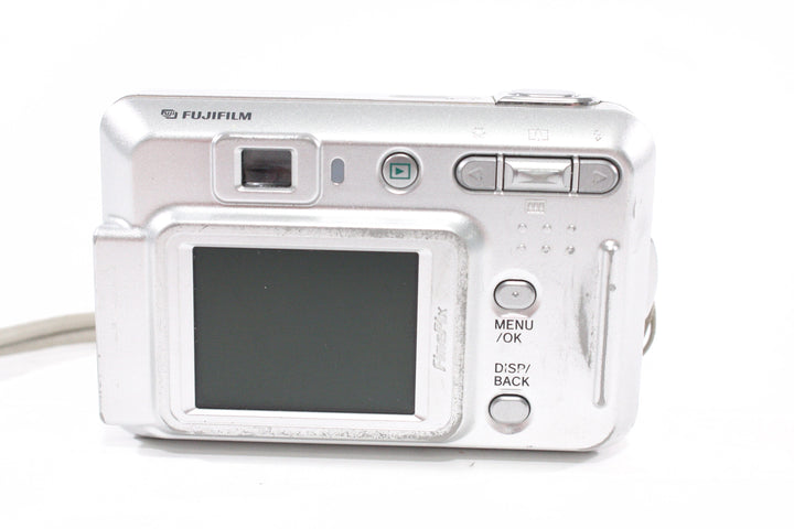 Fuji Finepix A500 5.1mp Digital Cameras - Digital Point and Shoot Cameras Fuji 6AA67659