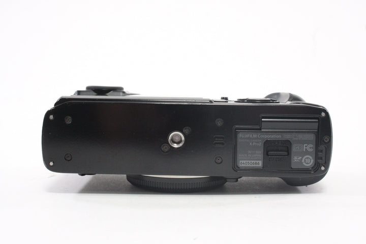 Fuji X Pro2 Digital Mirrorless Camera with Shutter Count 2,515 Digital Cameras - Digital Mirrorless Cameras Fuji 64050686