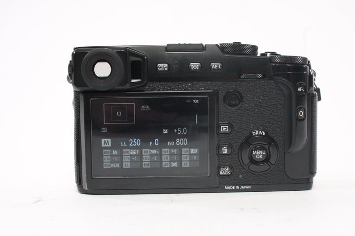 Fuji X Pro2 Digital Mirrorless Camera with Shutter Count 2,515 Digital Cameras - Digital Mirrorless Cameras Fuji 64050686