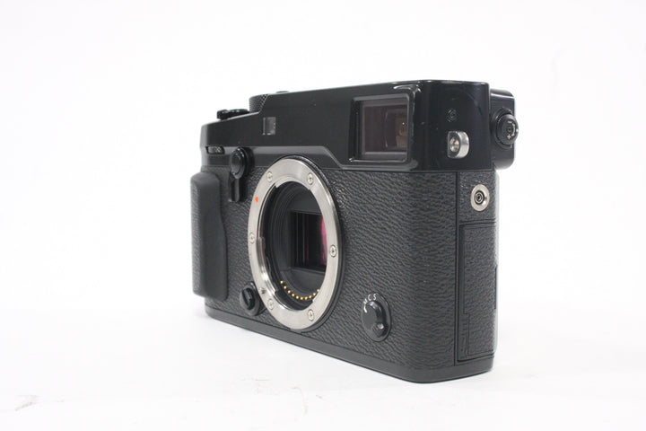 Fuji X Pro2 Digital Mirrorless Camera with Shutter Count 2,515 Digital Cameras - Digital Mirrorless Cameras Fuji 64050686