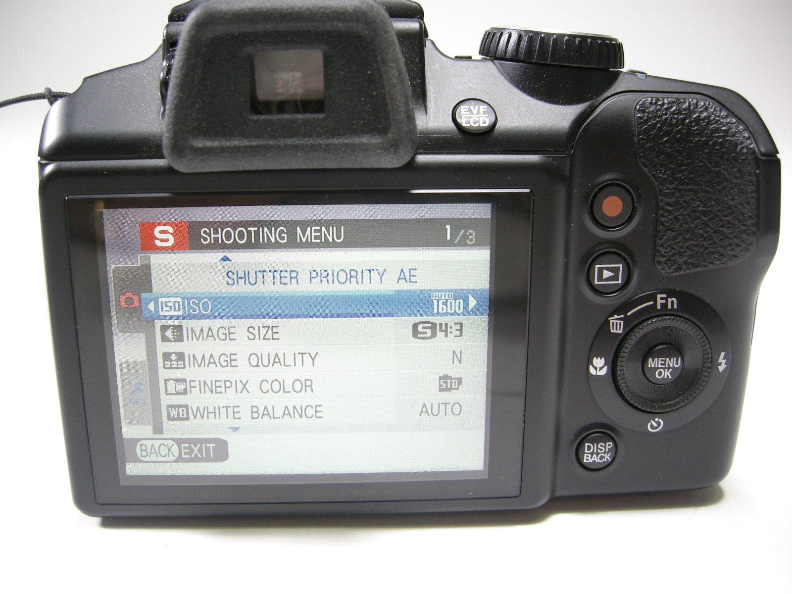 Fujifilm Fine Pix S9400 16mp Digital Camera AS-IS Parts or Repair
