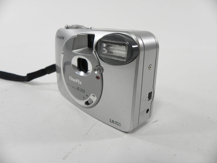 Fujifilm Finepix A2101 2.0mp Digital Camera Digital Cameras - Digital Point and Shoot Cameras Fujifilm 13A16804