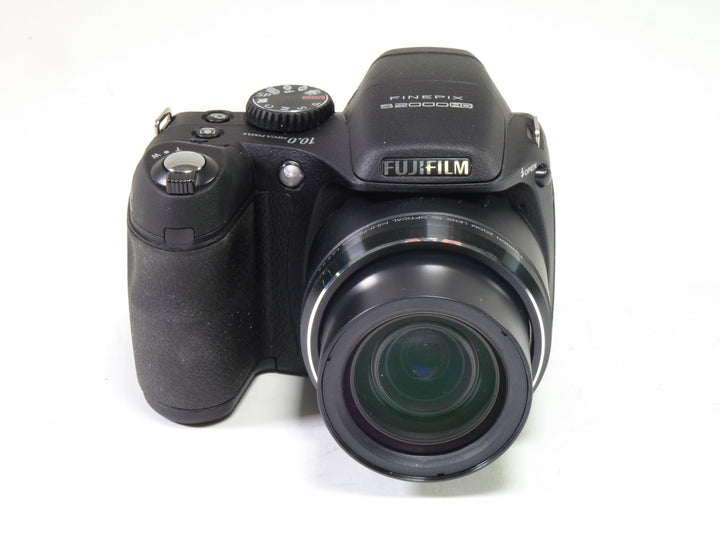 Fujifilm Finepix S2000 HD Appareil Photo Numérique - 10 MP, Zoom, Testé Et Fonctionnel, Occasion