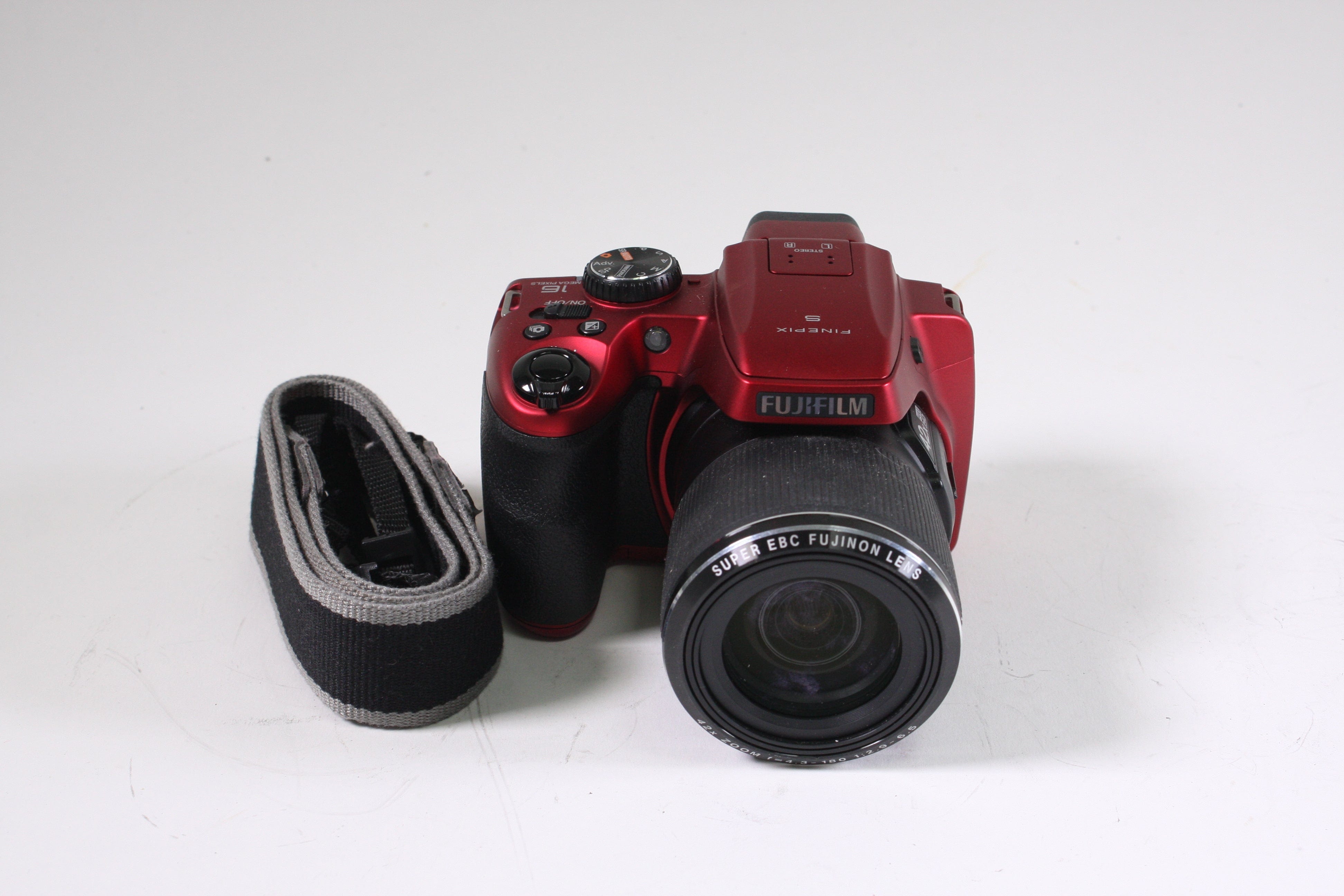 Fujifilm Finepix S8350 Digital Camera (Red) – Camera Exchange