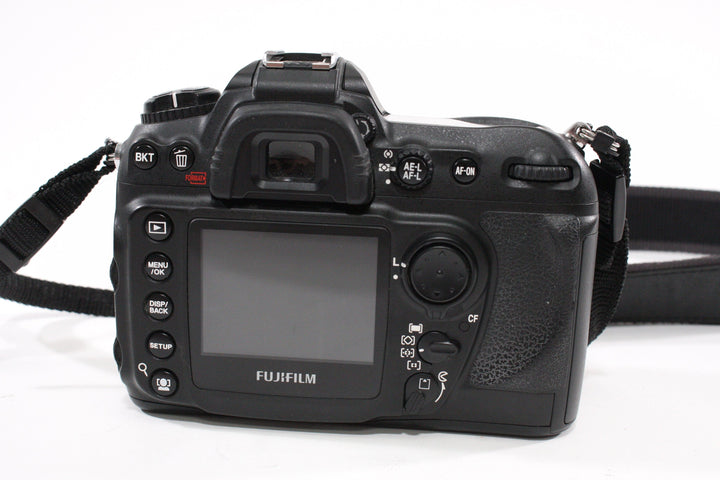 Fujifilm S5 Pro Camera Body  Nikon F Mount Shutter Count 2300 Digital Cameras - Digital SLR Cameras Fujifilm 72A11915