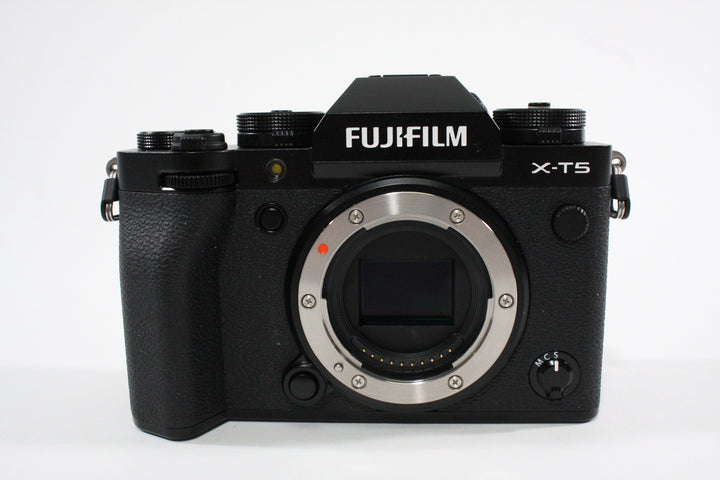 Fujifilm X-T5 Body Shutter Count 219 Digital Cameras - Digital Mirrorless Cameras Fujifilm 3DAD1532