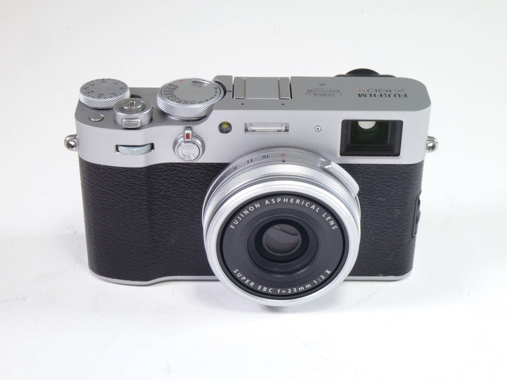 Fujifilm X100V Silver Shutter Count 3300 Camera Exchange