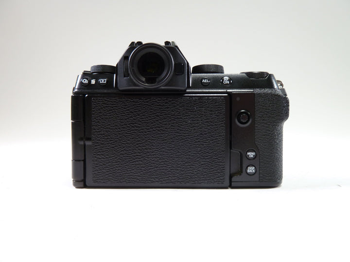 Fujifilm XS10 Body With a Shutter Count of 22,416 Digital Cameras - Digital Mirrorless Cameras Fujifilm 1D001753