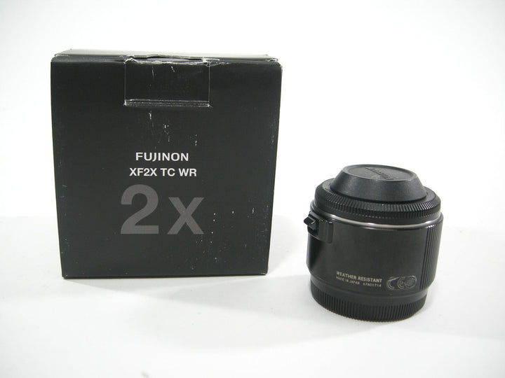 Fujinon Teleconverter XF 2x TC WR (Parts or Repair) Lens Adapters and Extenders Fujinon 25A01106