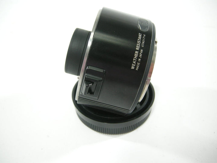 Fujinon Teleconverter XF 2x TC WR (Parts or Repair) Lens Adapters and Extenders Fujinon 25A01106