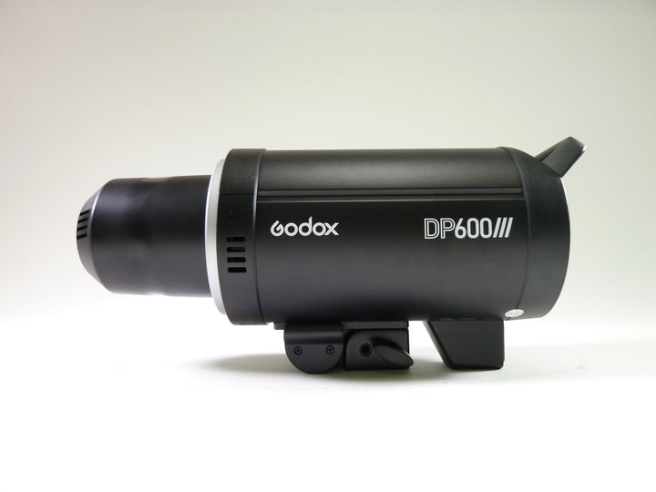 Godox DP600 II Proffesional Studio Flash Studio Lighting and Equipment - Fluorescent Lighting Godox 0210241009